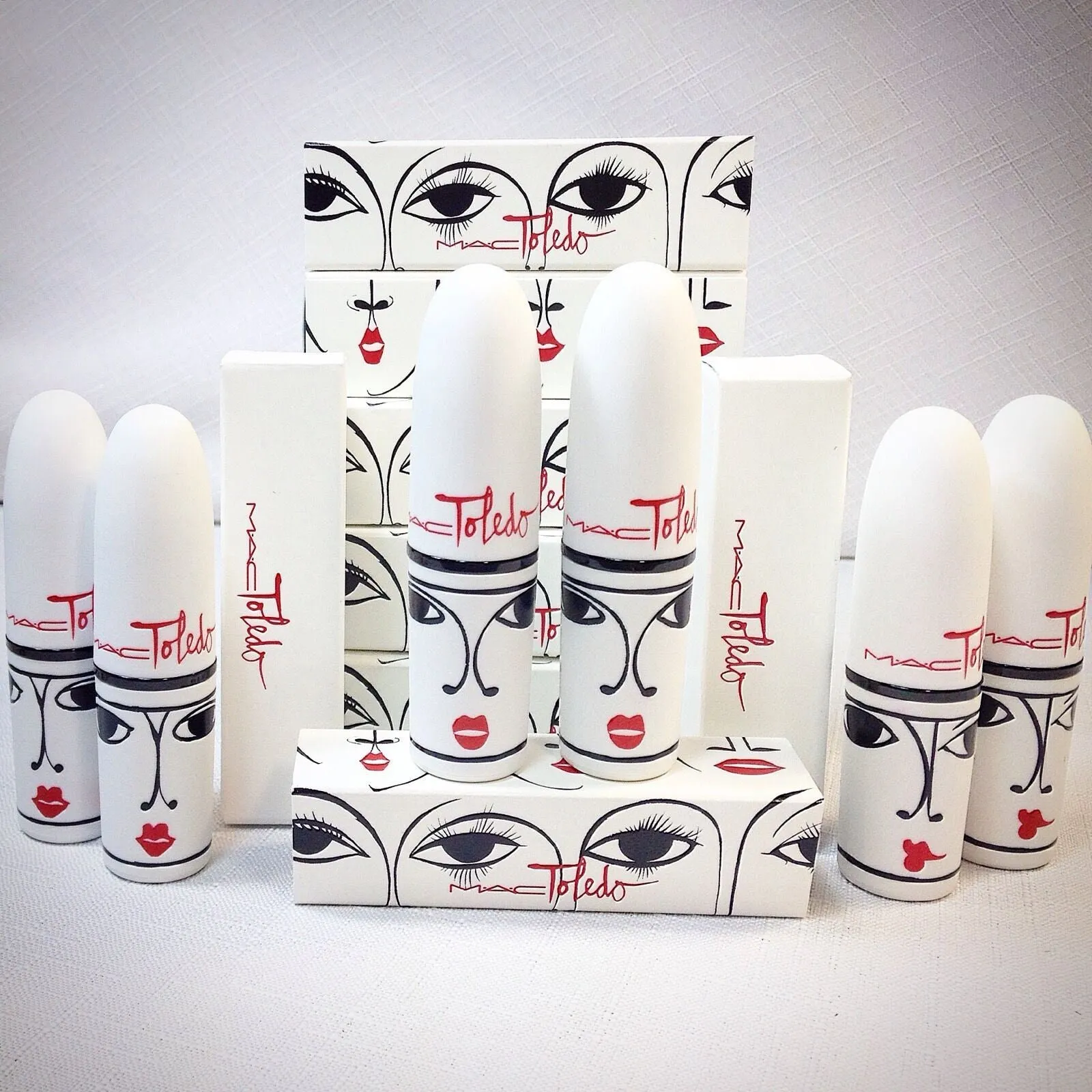 2 BNIB MAC Toledo Collection Sin Lipstick (matte) & Lipglass w/receipt Deep Red