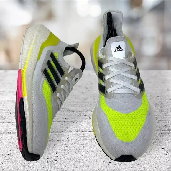 adidas UltraBoost 21 Mens Size 6 Women’s Size‎ 7.5 White Solar Yellow' FZ2929