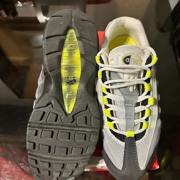 Air max 95 neon yellow