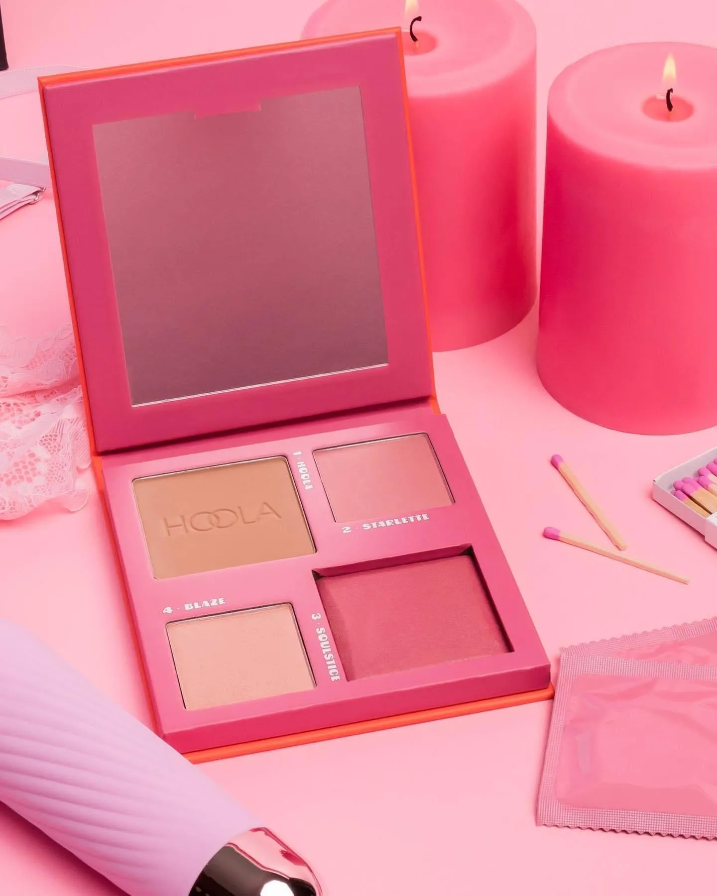 Benefit Cosmetics Fouroscope Fire Queen Palette