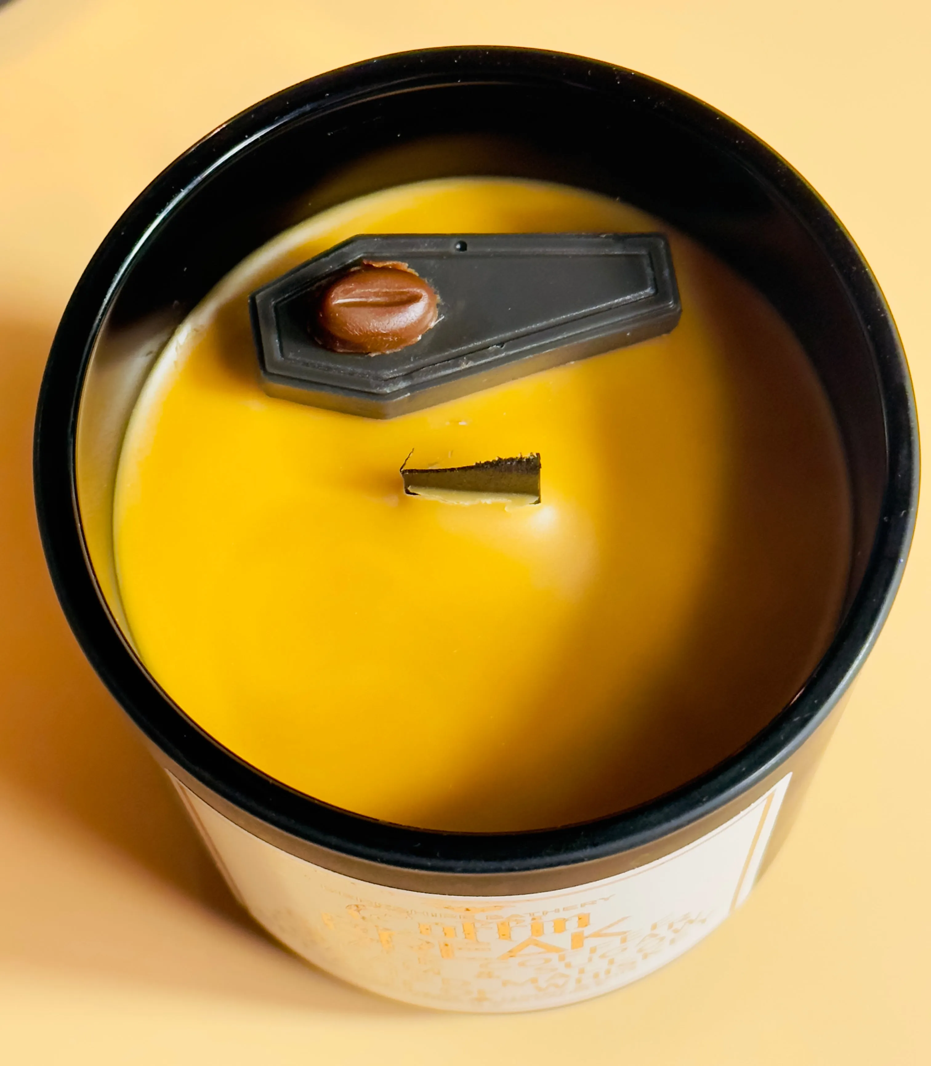 COFFIN BREAK | 16oz Wood Wick Candle