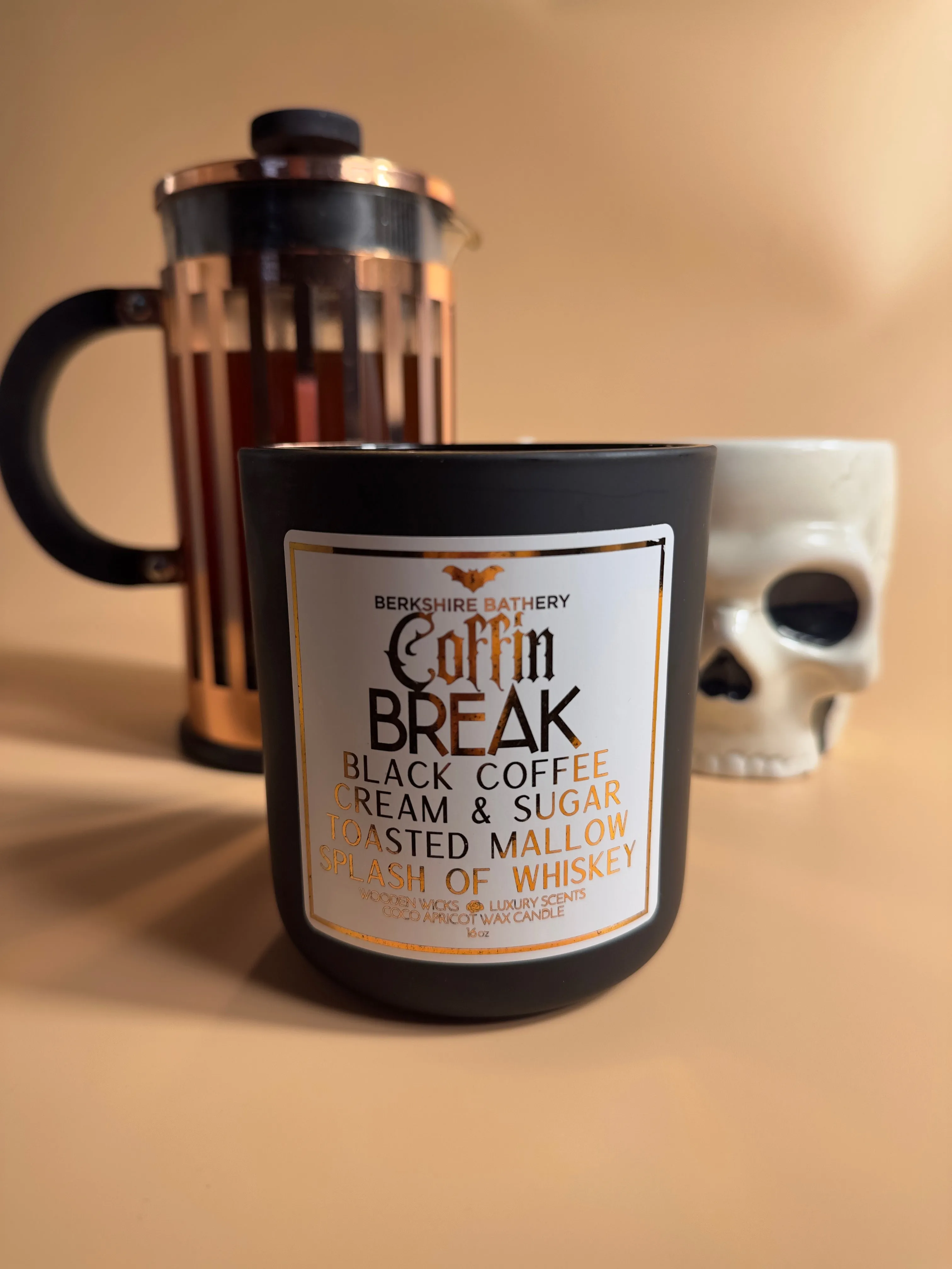 COFFIN BREAK | 16oz Wood Wick Candle
