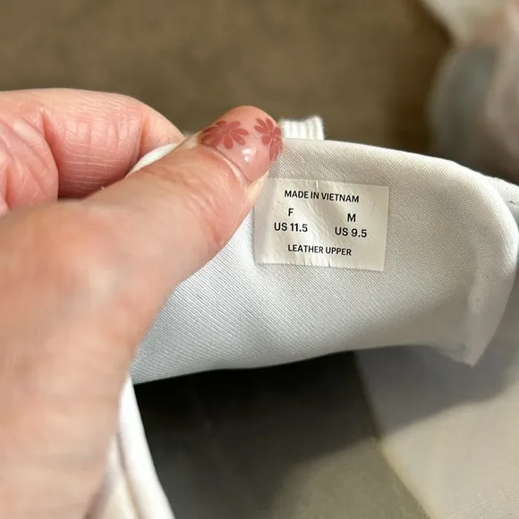 Everlane ReLeather Mustard and White Retro Inspired Court Shoe Sz W 11.5 M 9.5