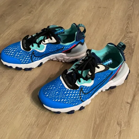 Girls Nike React Vision