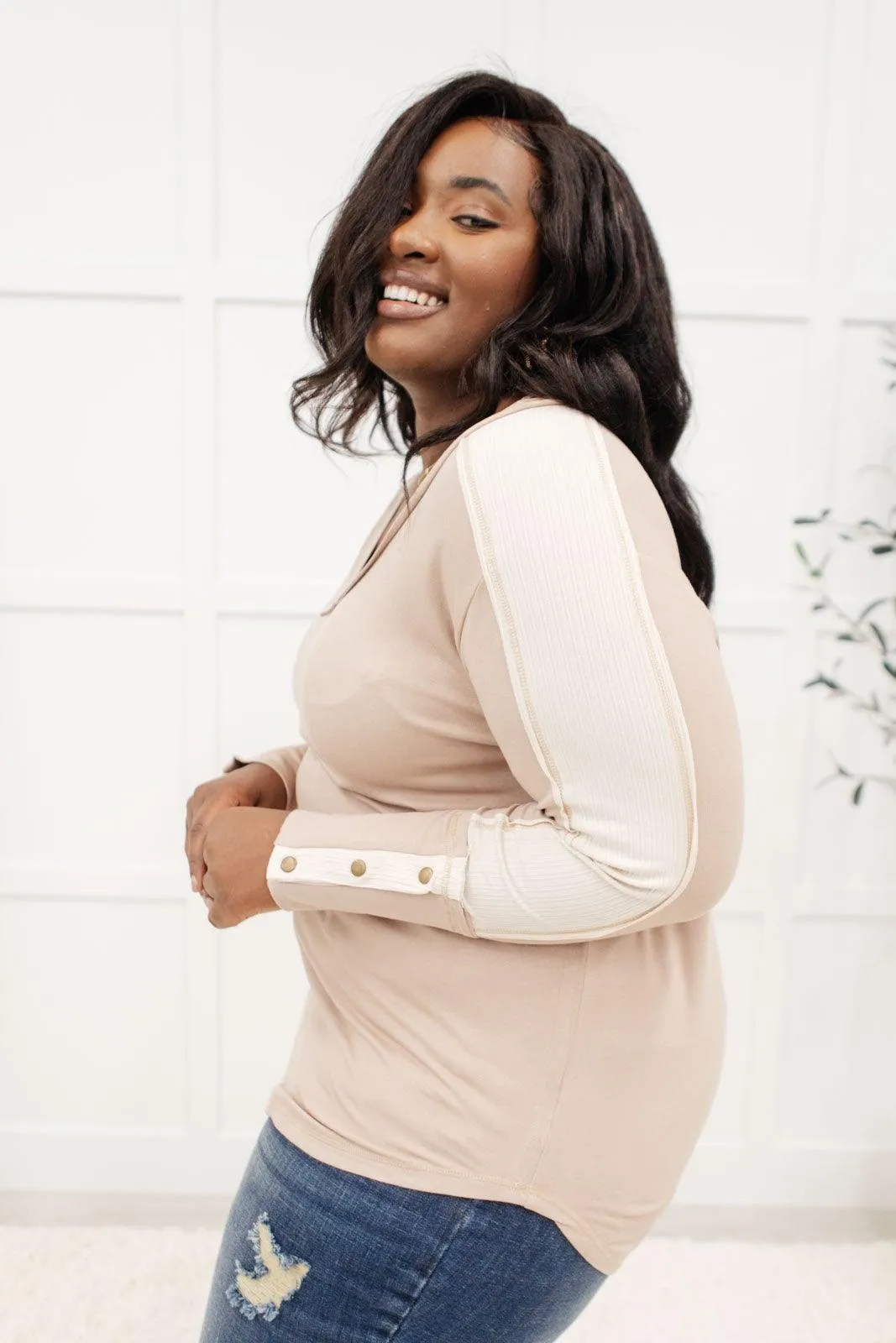 Hazel Blues® | Coffee Date V Neck Top In Taupe