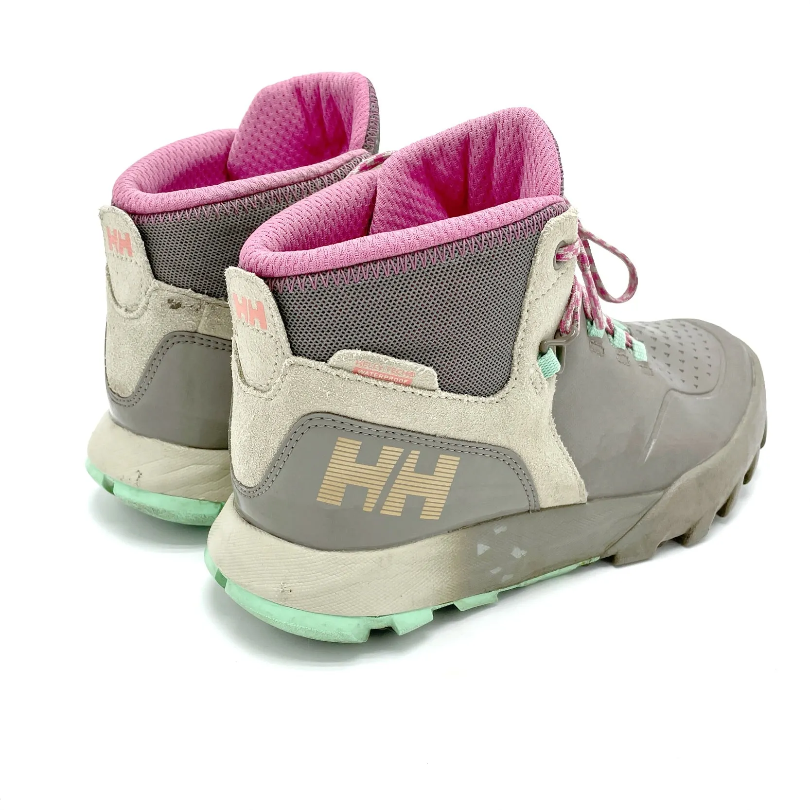 Helly Hansen hiking boots - 6.5(women)