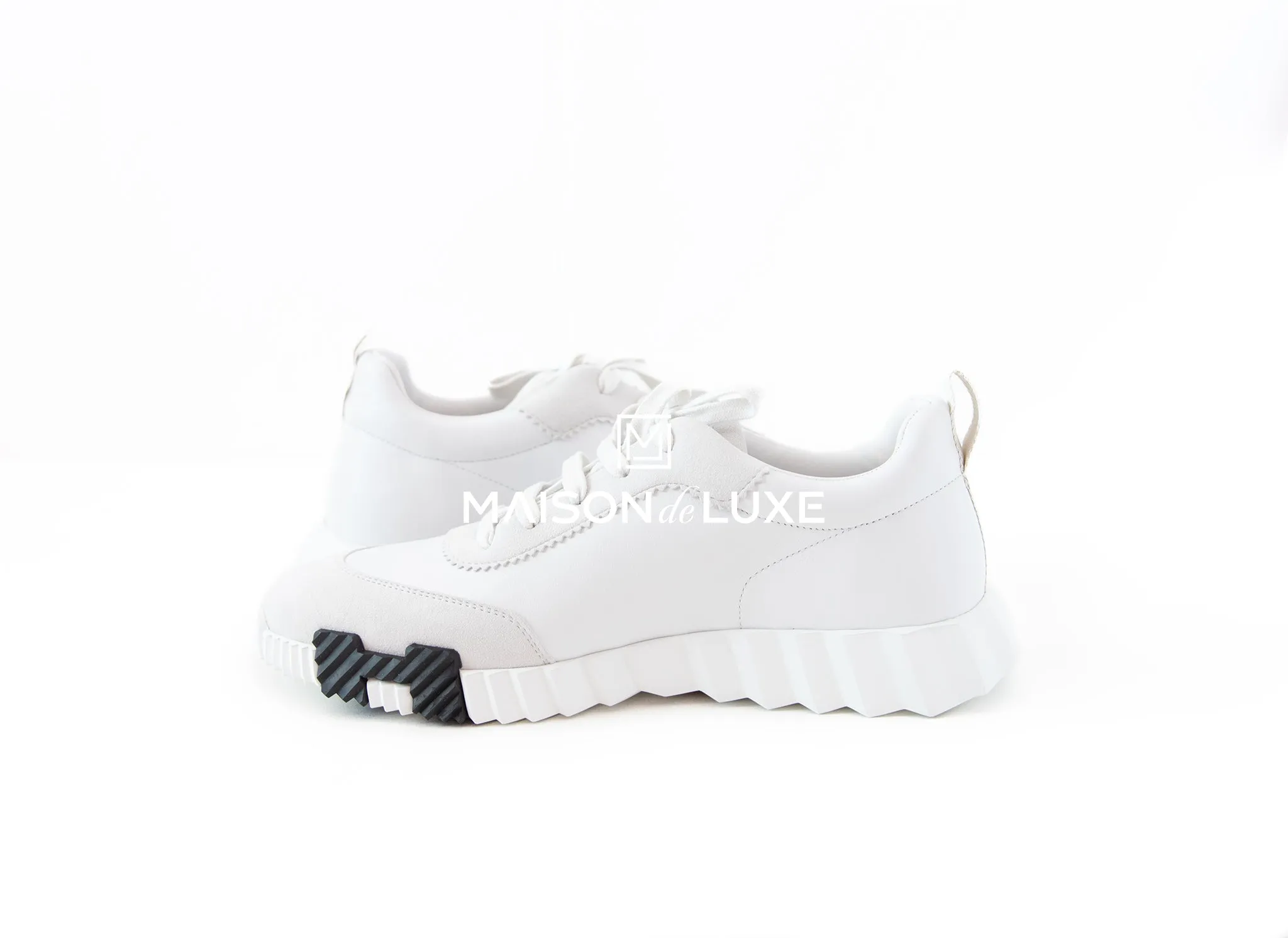 Hermes Men's White Bouncing 42 Sneaker