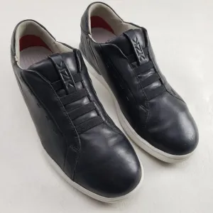 Kizik New York Hands Free Sneaker Mens 9.5 Black Leather Slip On Casual Shoe