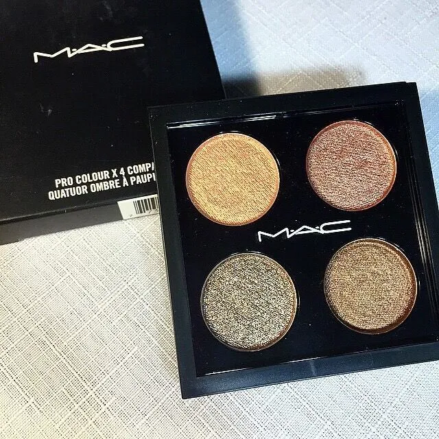 MAC Pressed Pigments QUAD Eyeshadow Kitschmas Pink Pearl Fuchsia Madly Personal