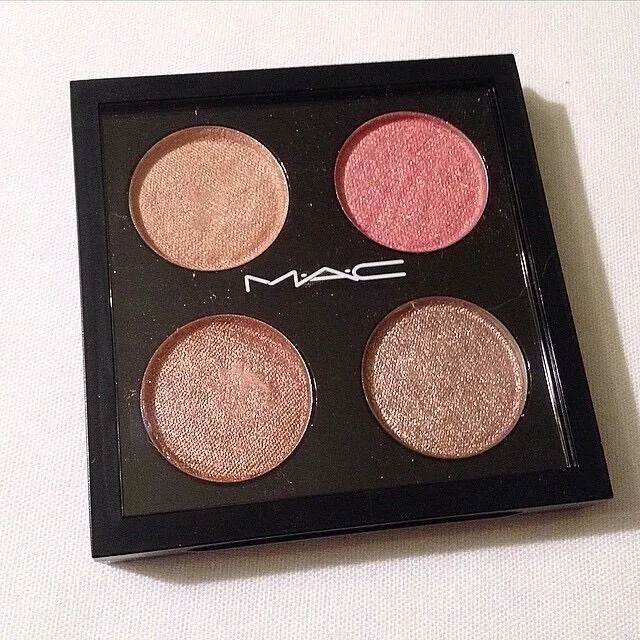 MAC Pressed Pigments QUAD Eyeshadow Kitschmas Pink Pearl Fuchsia Madly Personal
