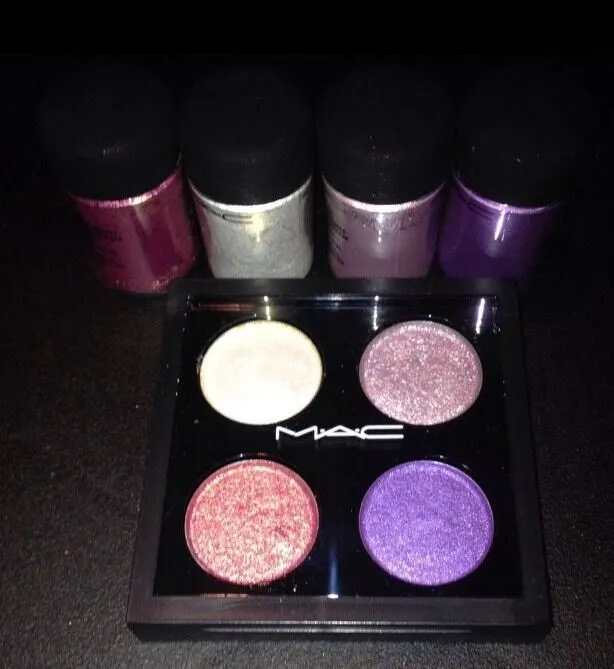 MAC Pressed Pigments QUAD Eyeshadow Kitschmas Pink Pearl Fuchsia Madly Personal
