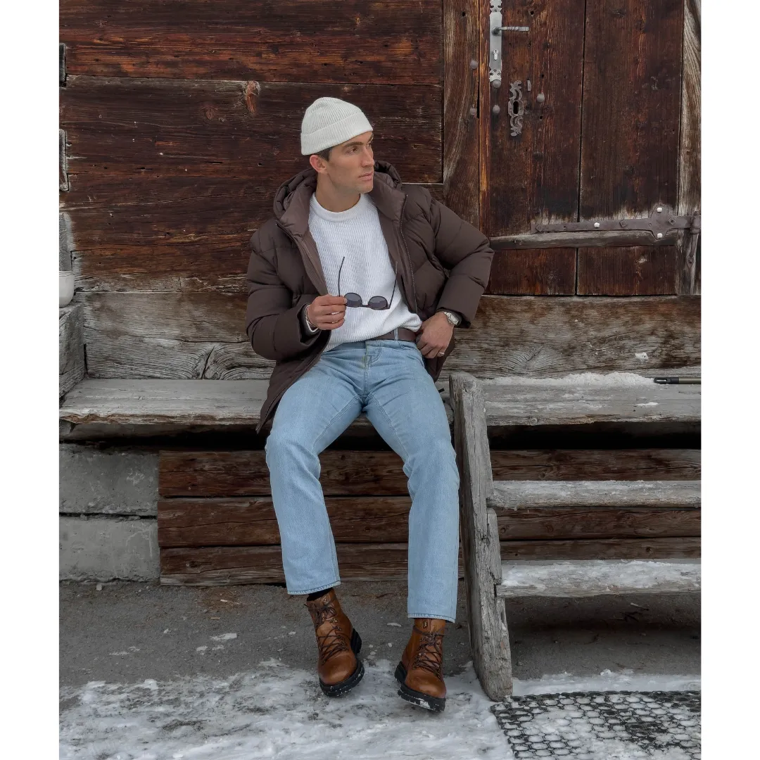 MASTER TAN LEATHER HIKER-STYLE BOOT