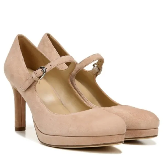 Naturalizer Women's Talissa Mary Jane Pump Creme Brulee (NARROW)