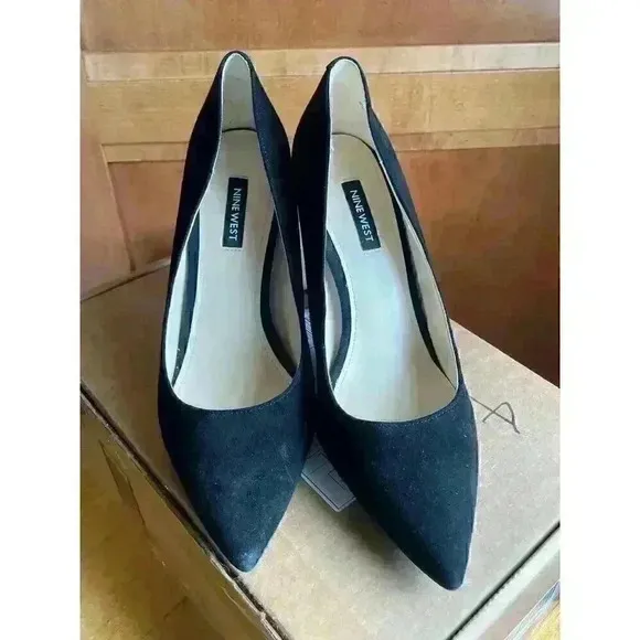 New! Nine West Women's Black Suede Trendz Pump Size 9