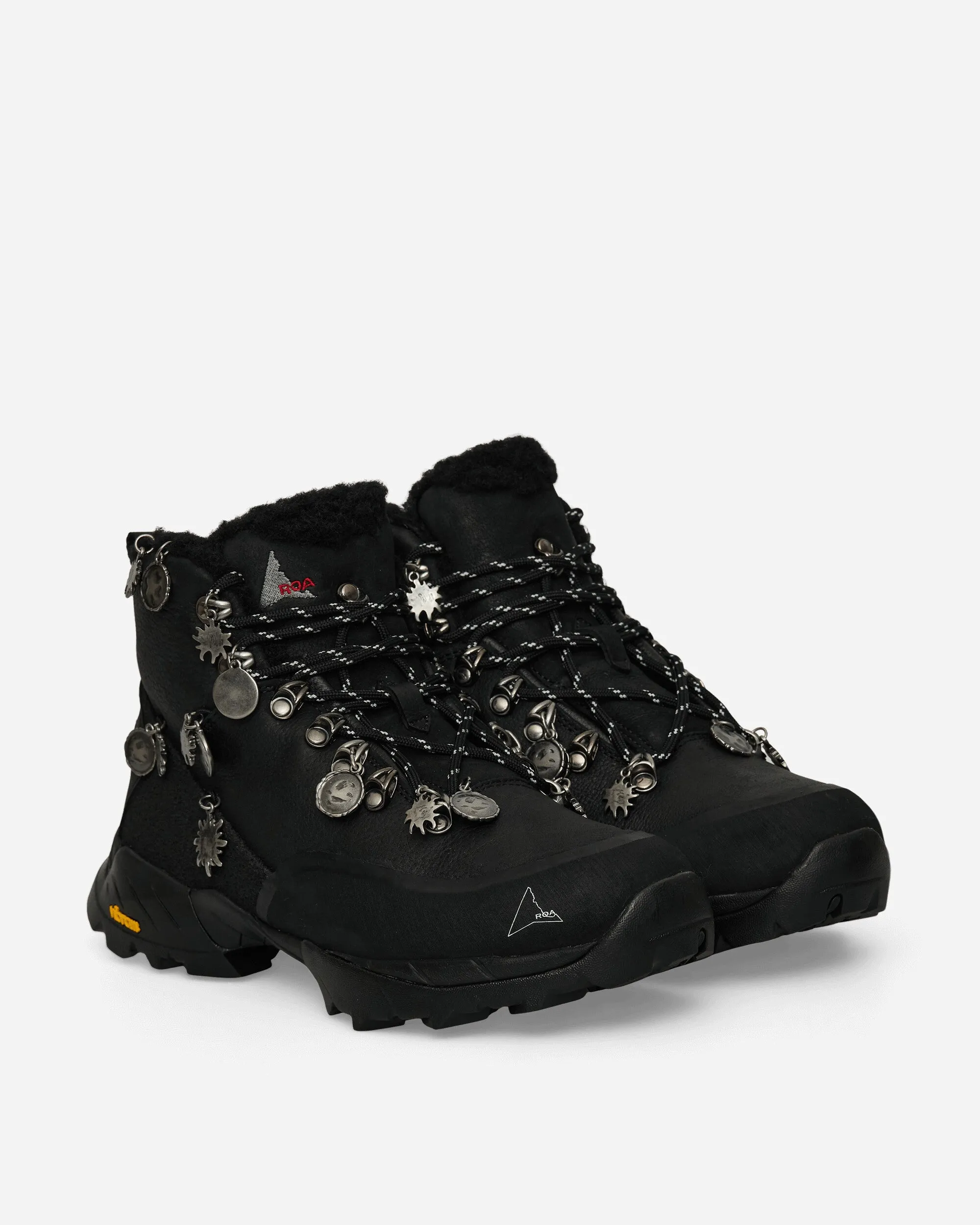 Nightfall Medallion Andreas Boots Black