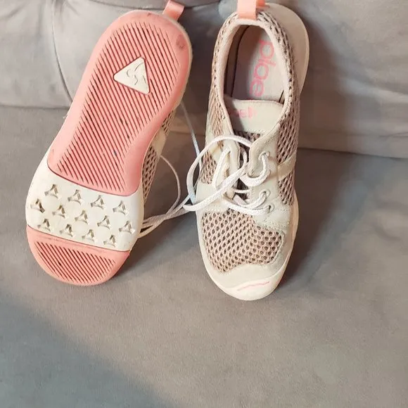 Plae Prospect Unisex Youth Sneaker in Blush  Size 2.5