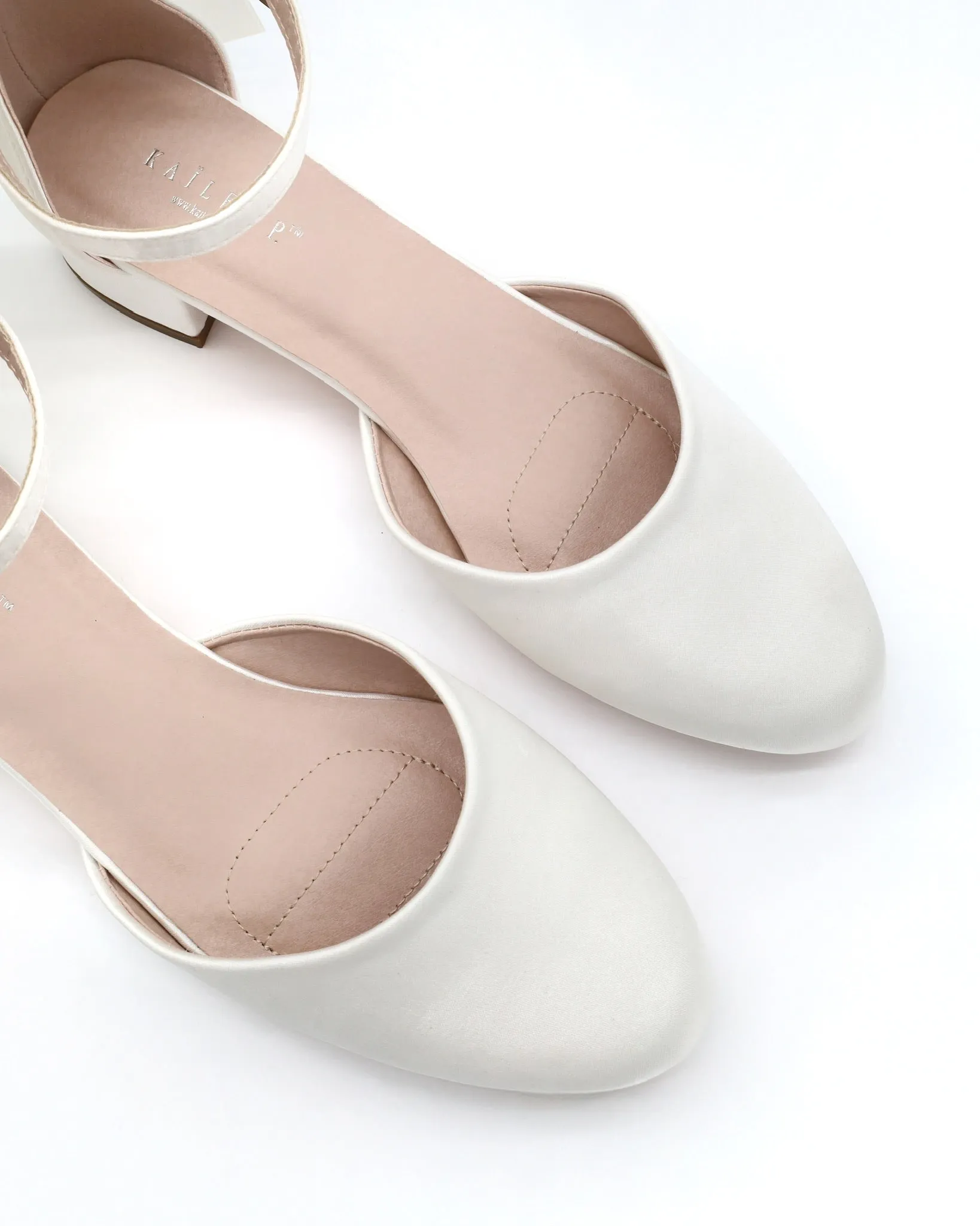 Round Toe Satin Block Heel with Back Satin Bow