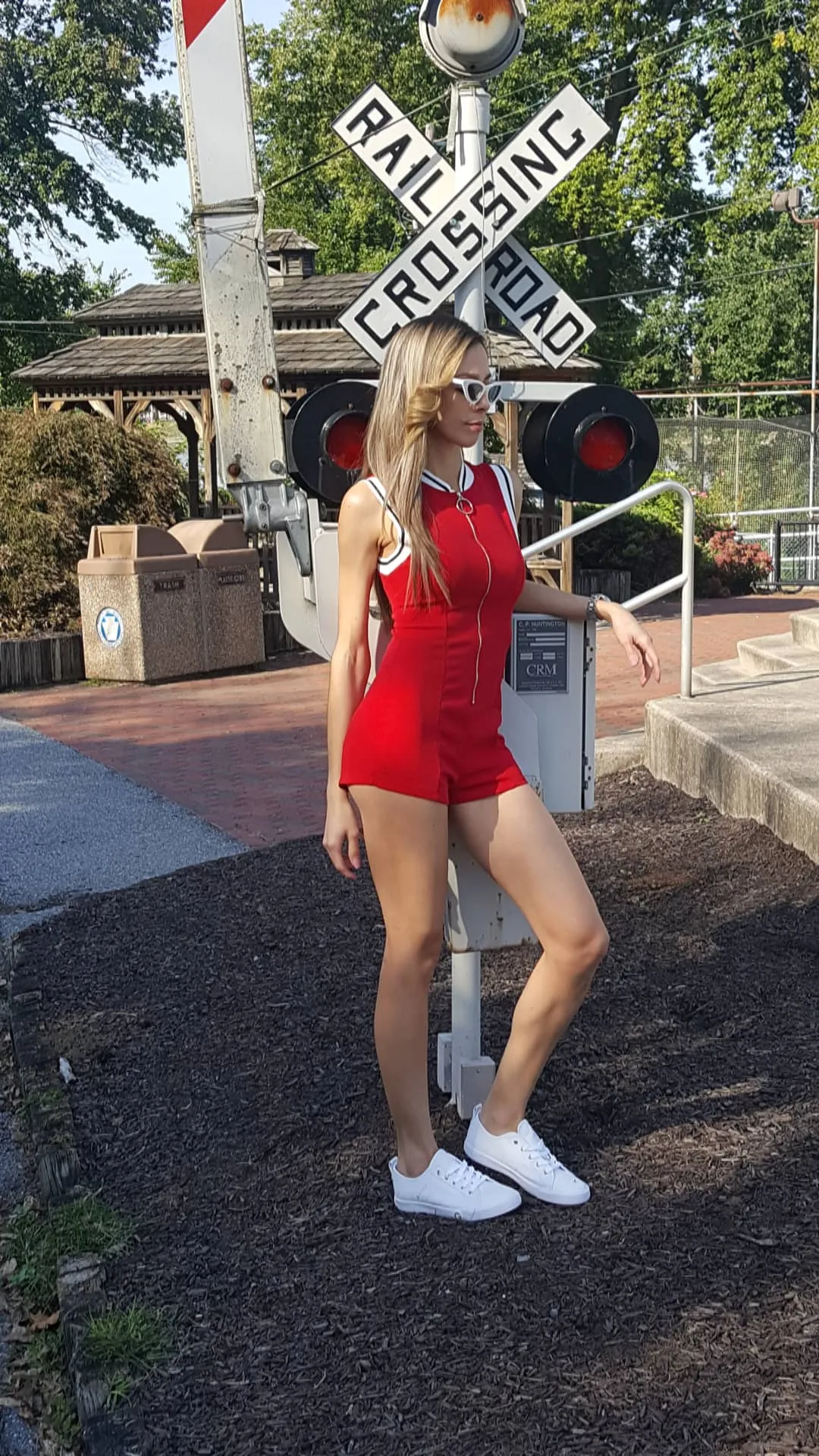 Sporty Jumpsuit with Zipper