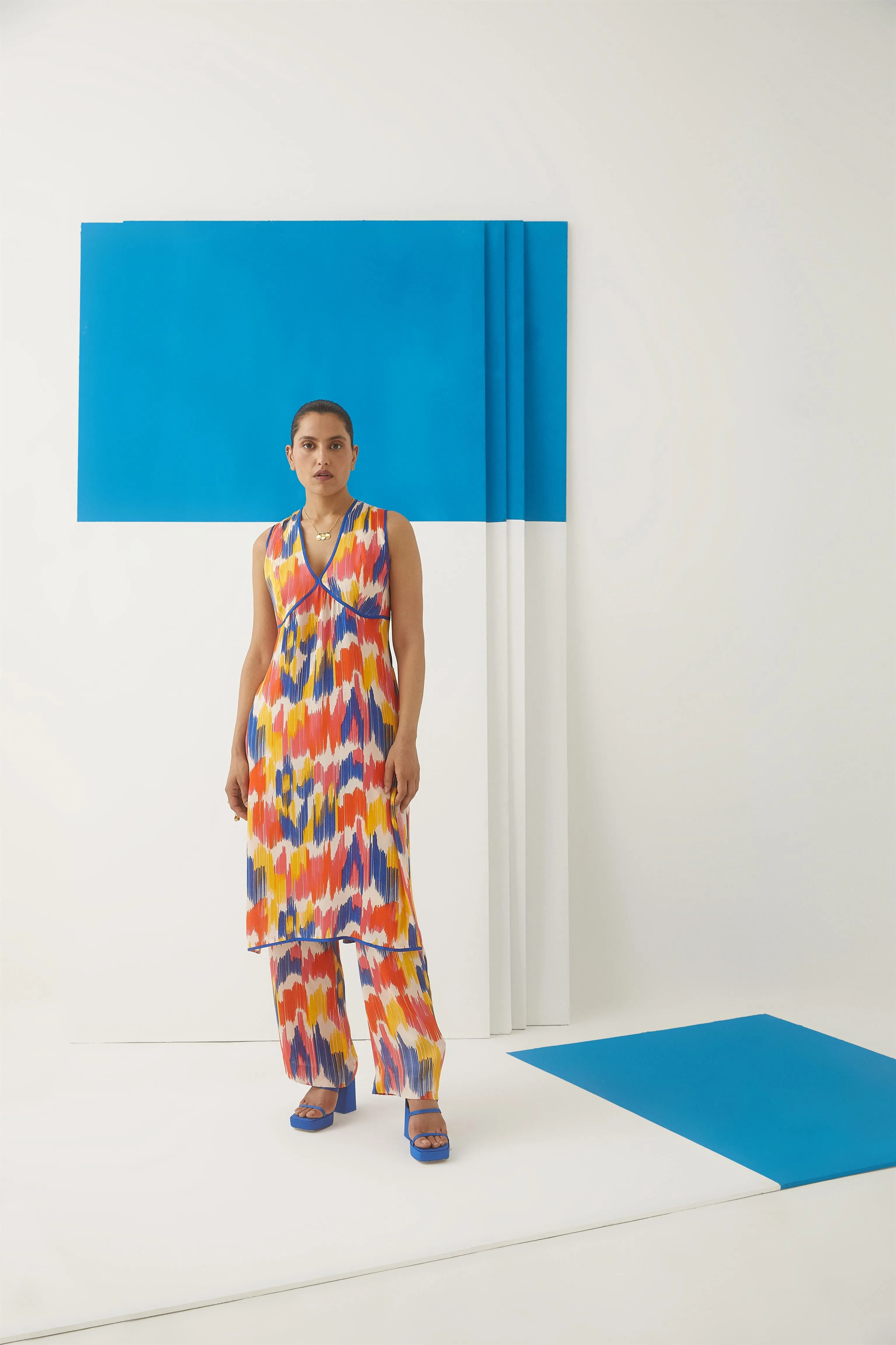 Studio Rigu Kurortnyy Ikat Kurta With Trousers Digital Print Vegan Silk Arcadia Collection