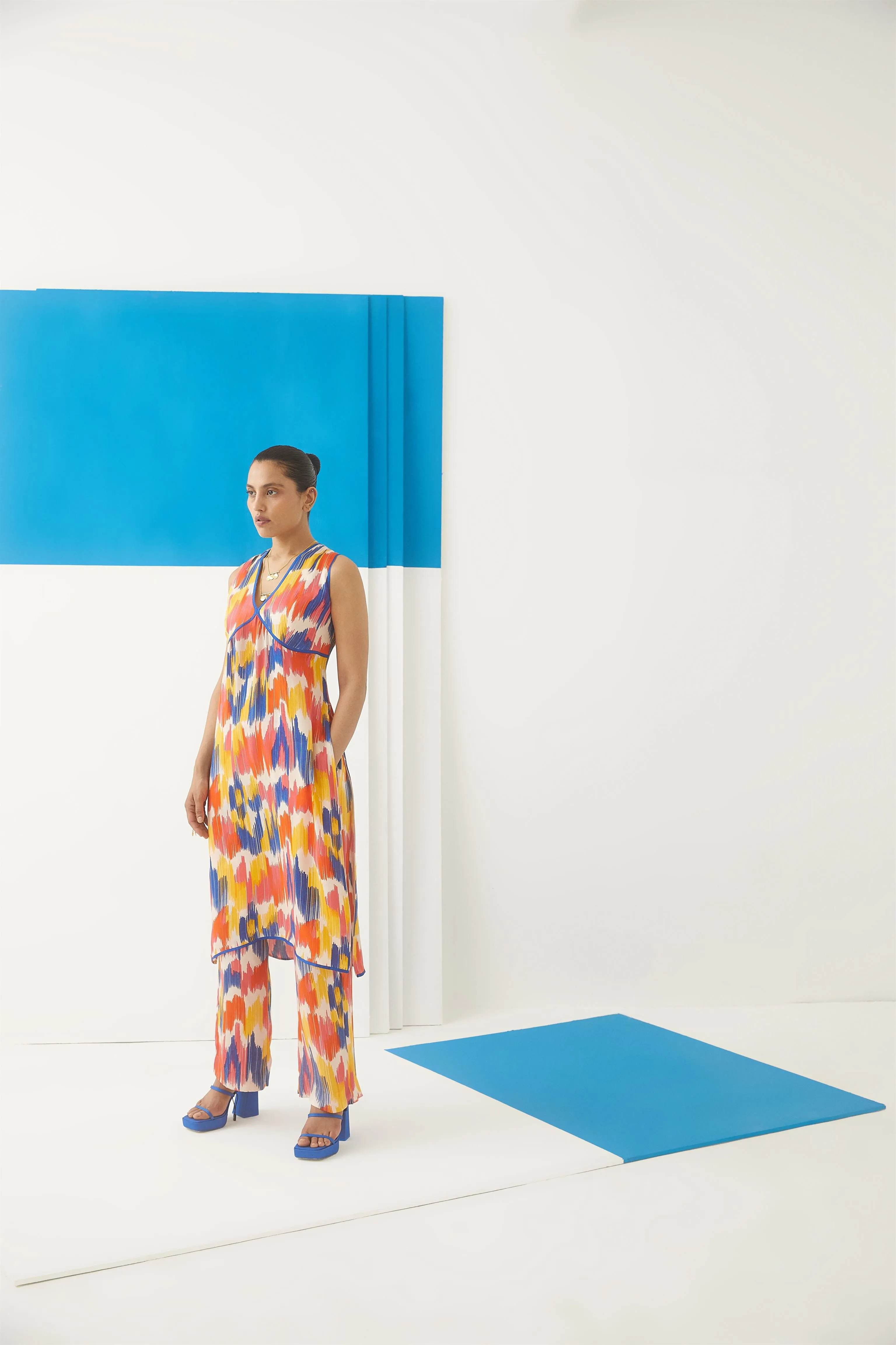 Studio Rigu Kurortnyy Ikat Kurta With Trousers Digital Print Vegan Silk Arcadia Collection