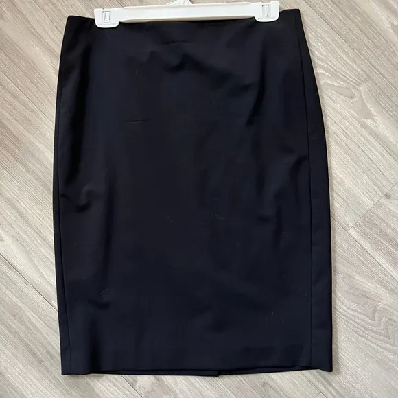 Theory Smart Wool Skirt black -Size 8