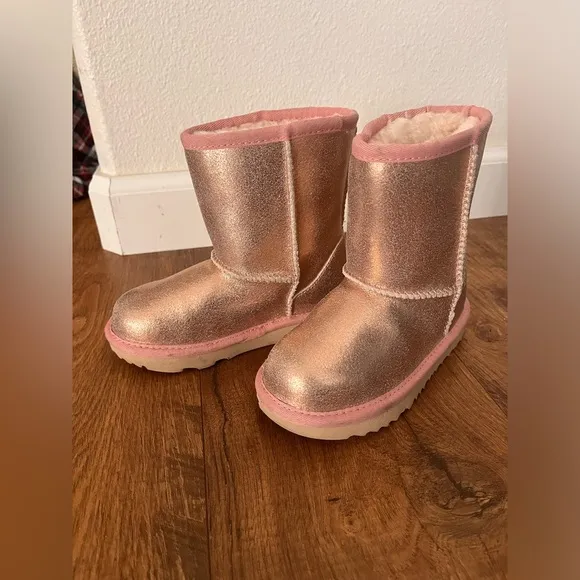 Uggs pink metallic glitter little girls toddler size 10 shoes boots