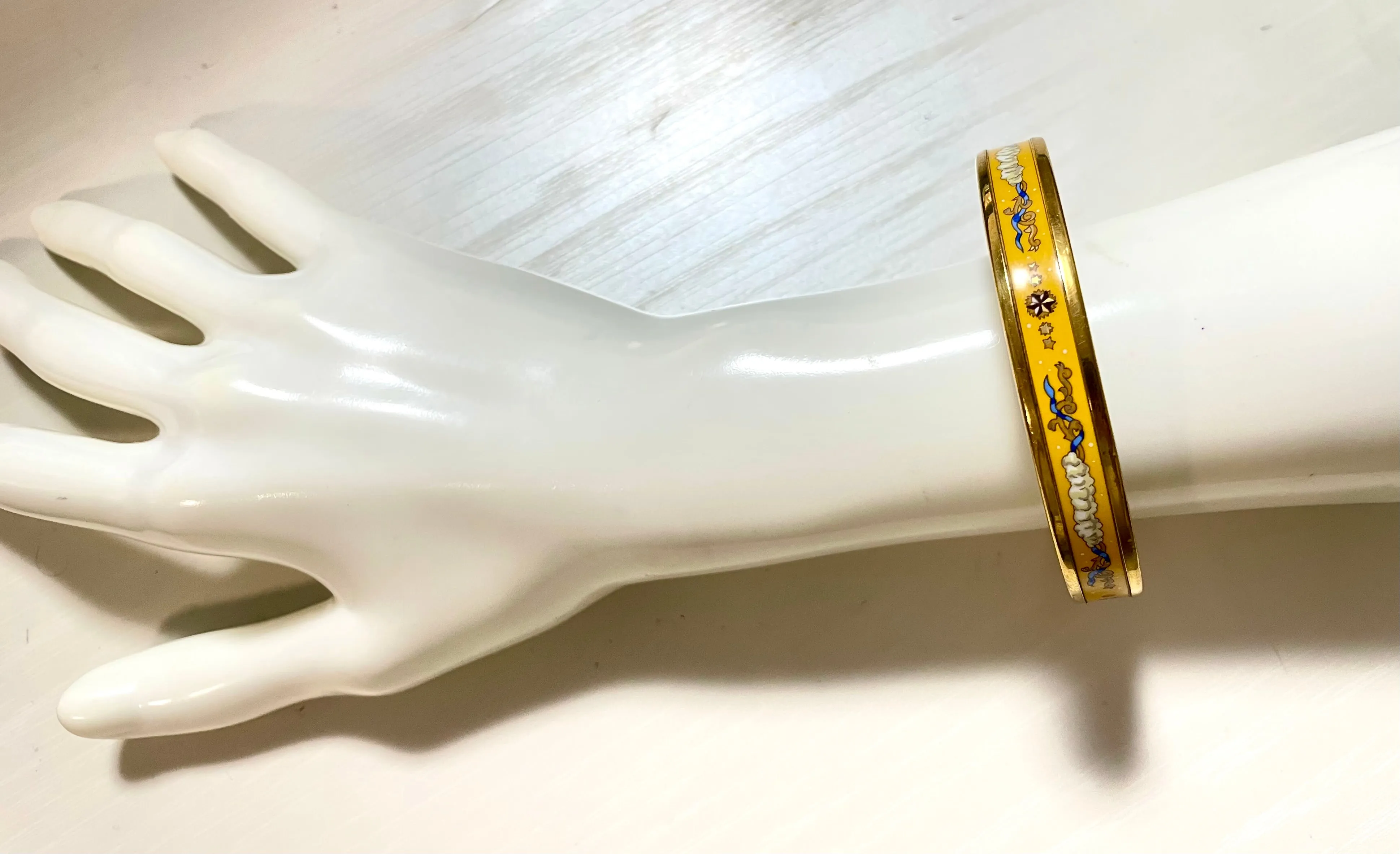Vintage Hermes yellow cloisonne enamel bangle with star, cloud, and arabesque design. Classic bracelet. 070128ac4